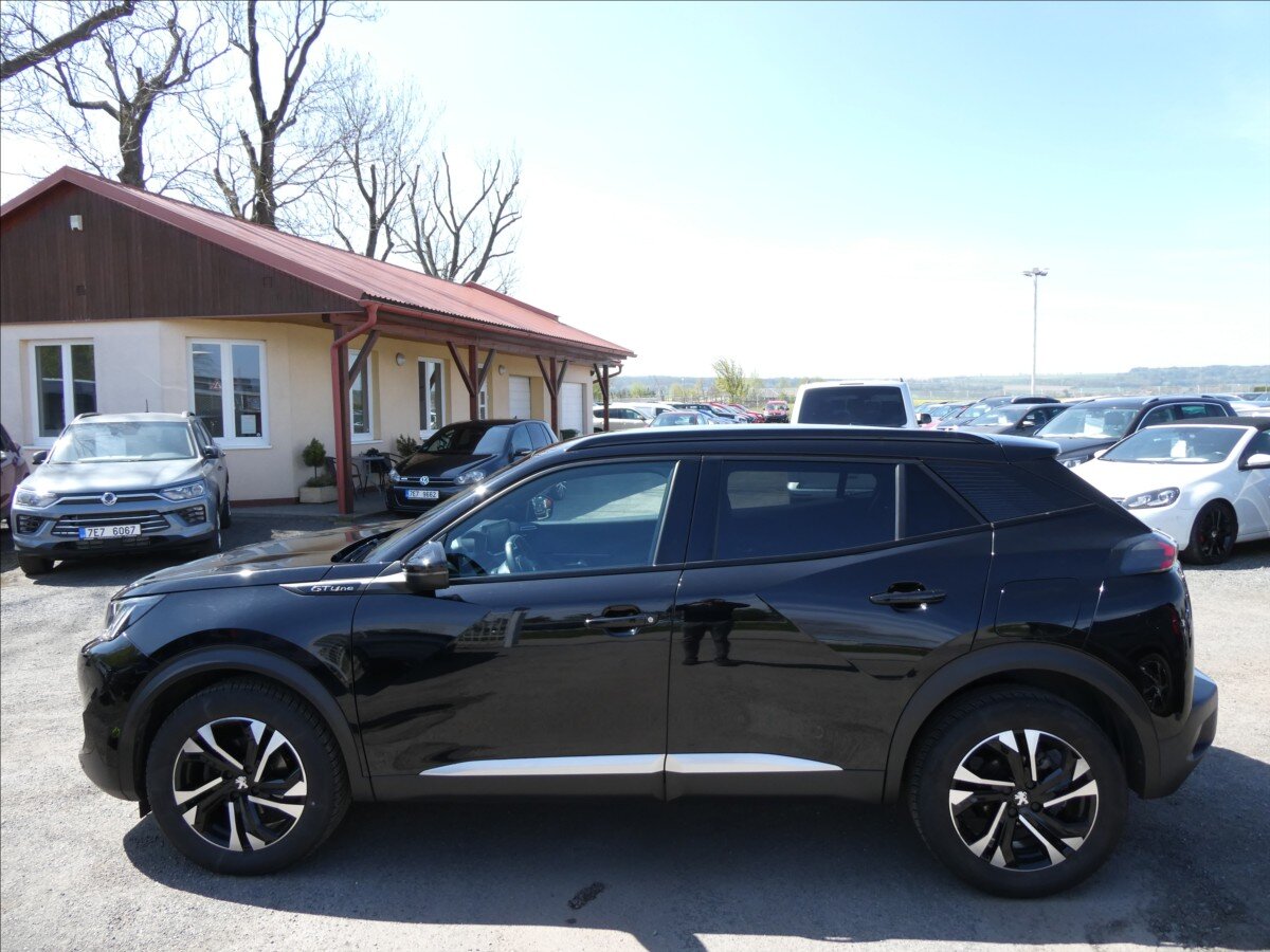 Peugeot 2008 SUV / Terénní 1,2 l 96 kw