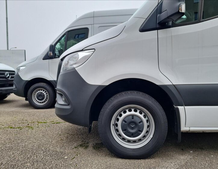 Mercedes-Benz Sprinter Skříň 2,0 l 110 kw