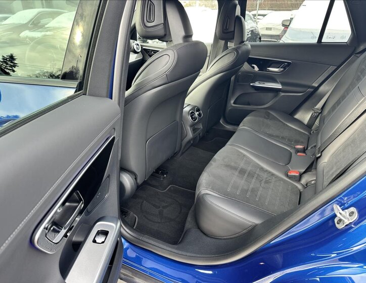 Mercedes-Benz GLC SUV 2,0 l 145 kw