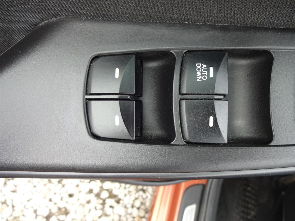 Hyundai i30 Kombi 1,6 l 99 kw