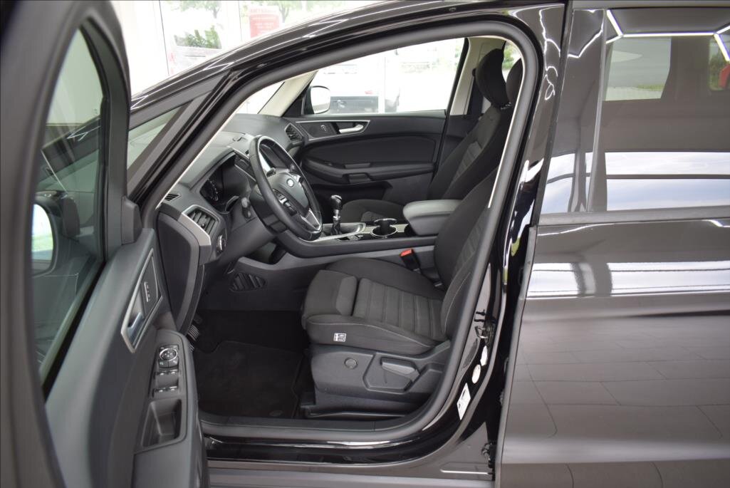 Ford S-MAX MPV 2,0 l 110 kw