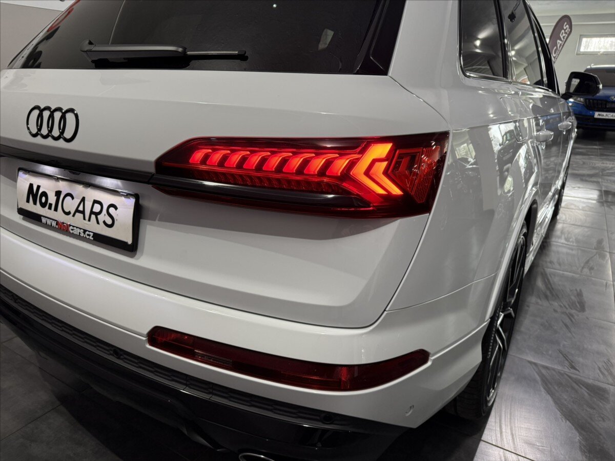 Audi SQ7 SUV / Terénní 4,0 l 373 kw