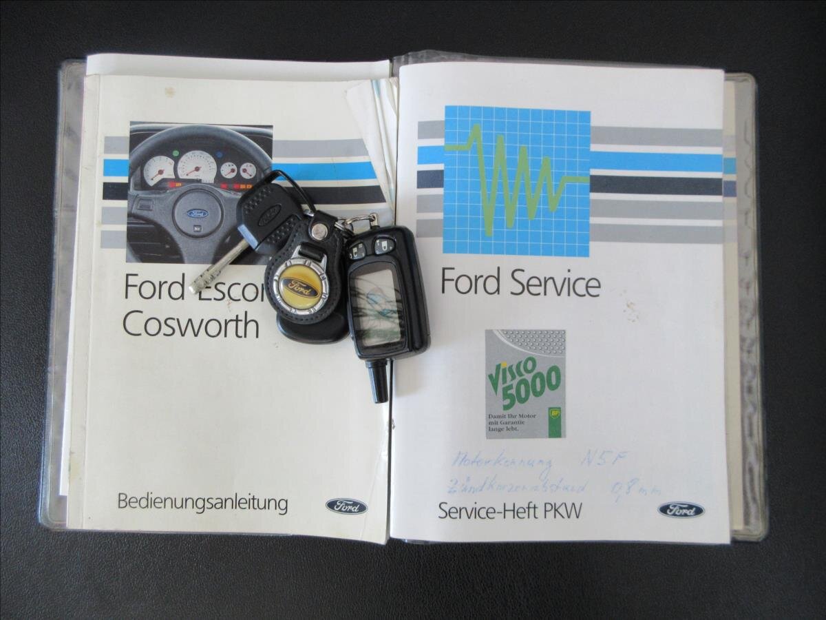 Ford Escort Hatchback 2,0 l 235 kw
