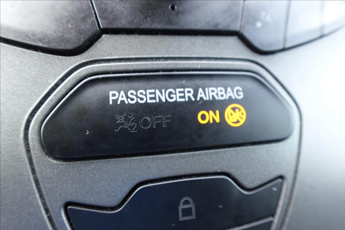 Ford Transit Ostatní 2,2 l 74 kw