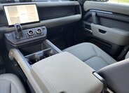 Land Rover Defender SUV 3,0 l 147 kw