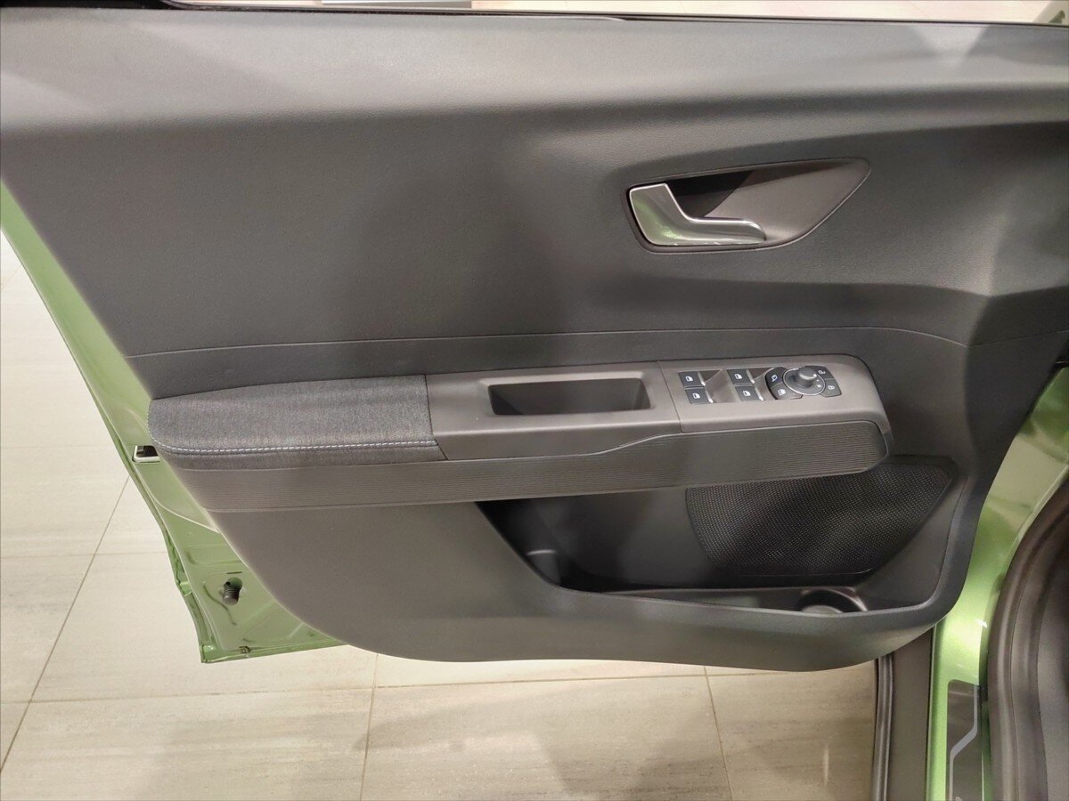 Ford Tourneo Courier MPV 998,0 92 kw