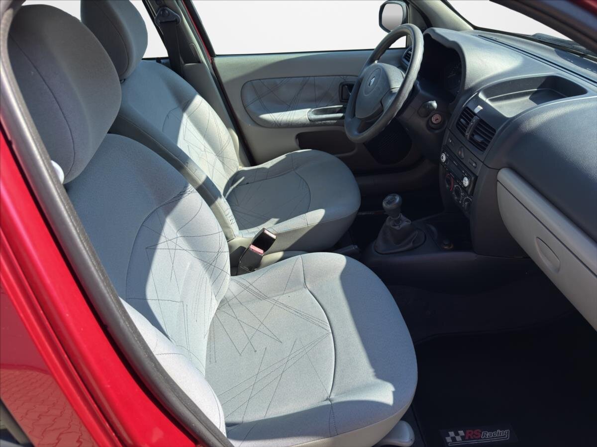 Renault Clio Hatchback 1,1 l 55 kw