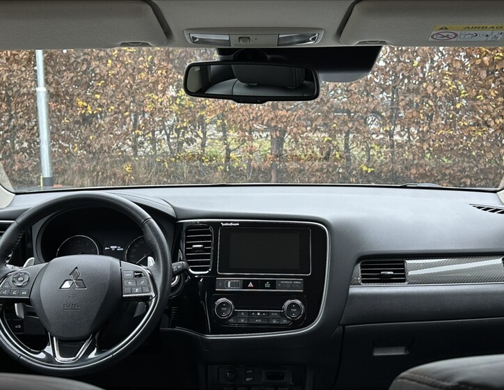 Mitsubishi Outlander 29