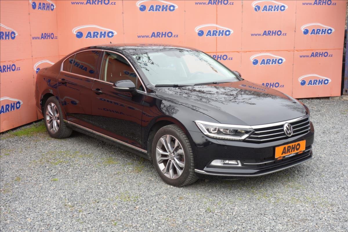 Volkswagen Passat Sedan / Limuzína 2,0 l 140 kw