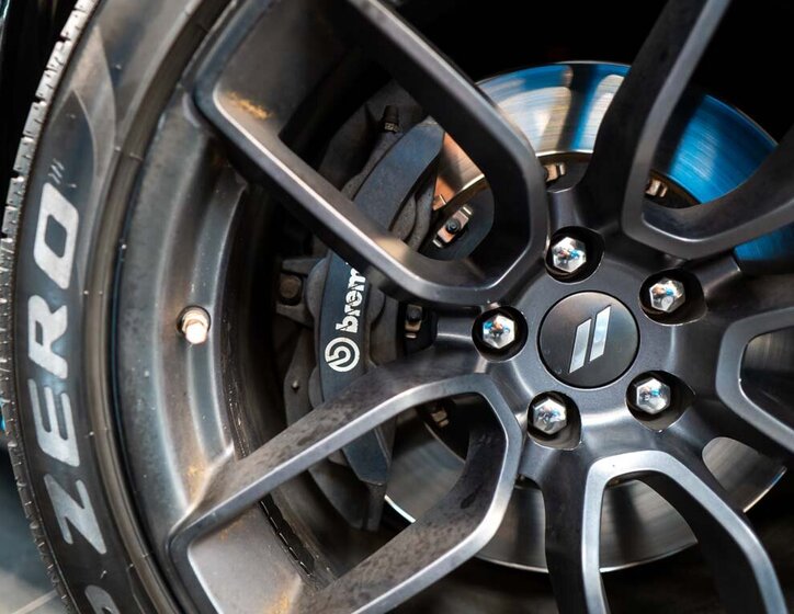 Dodge Charger Sedan / Limuzína 6,4 l 361 kw