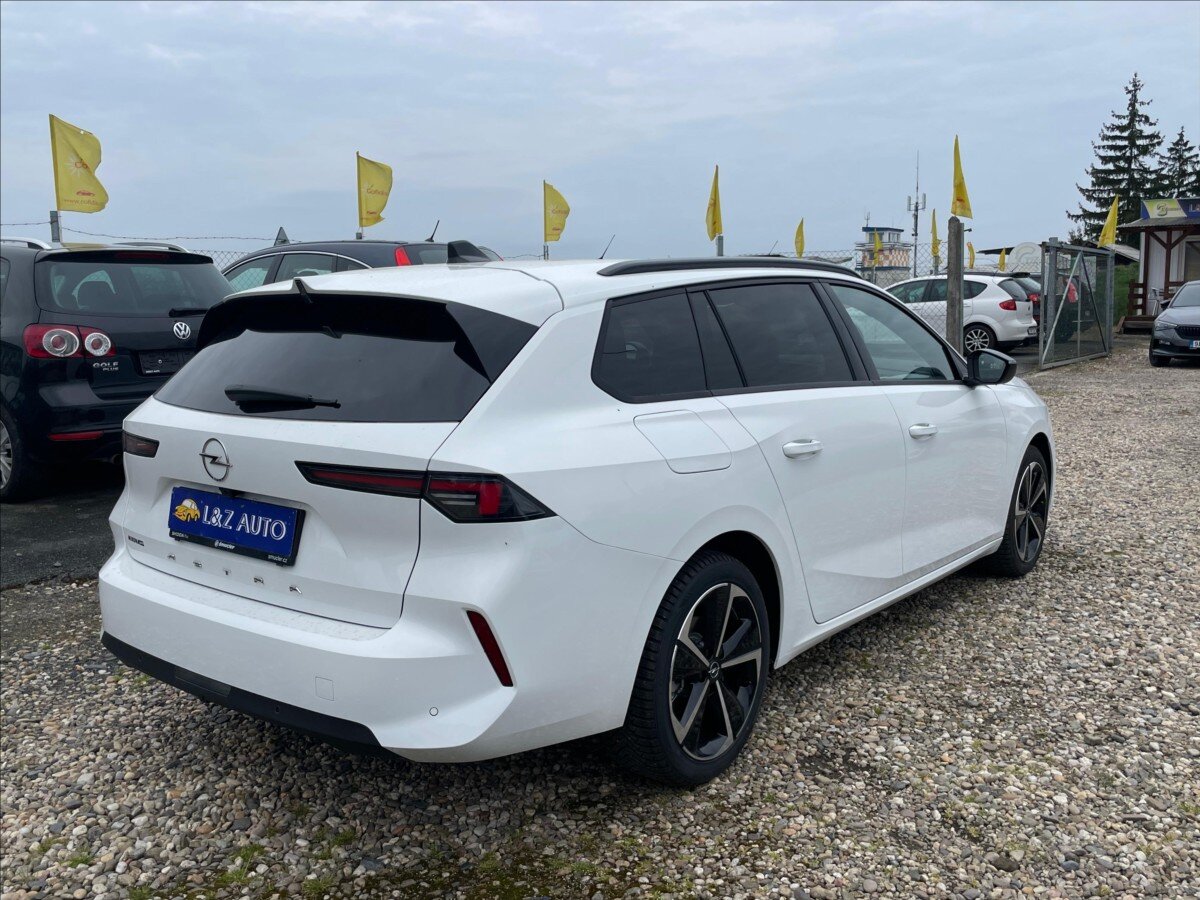 Opel Astra Kombi 1,2 l 96 kw