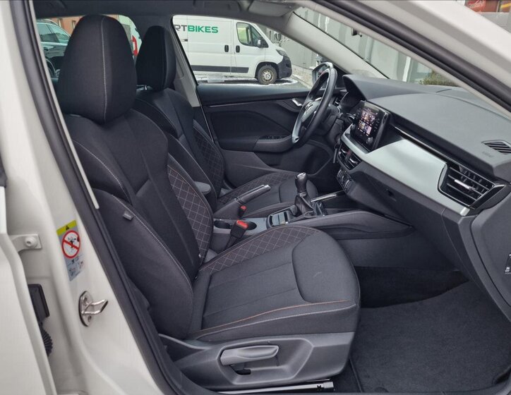 Škoda Scala Hatchback 999,0 70 kw