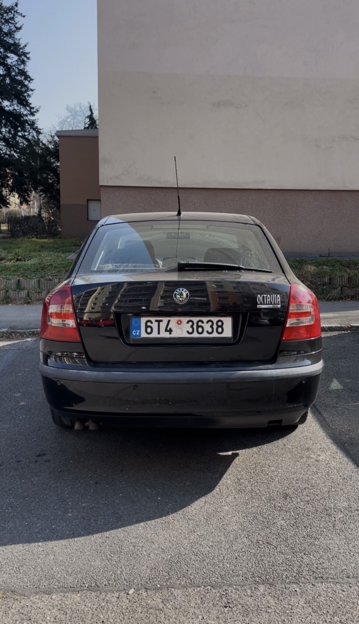 Škoda Octavia Sedan / Limuzína 1,9 l 77 kw