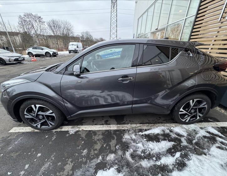 Toyota C-HR Hatchback 1,8 l 72 kw