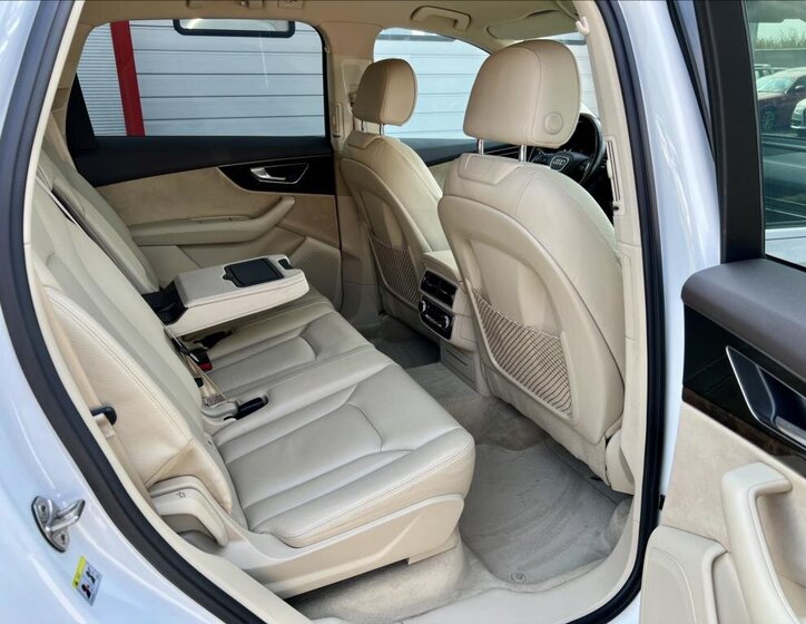 Audi Q7 SUV / Terénní 3,0 l 200 kw