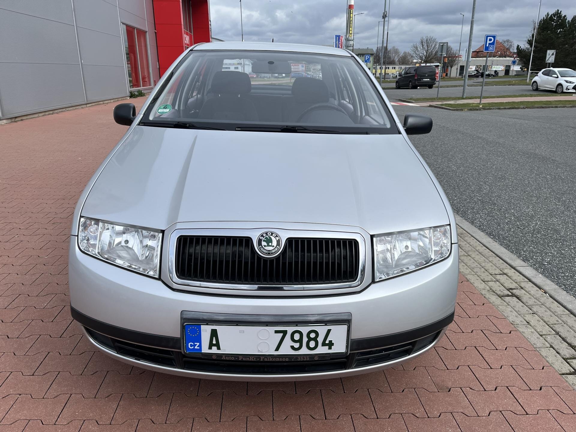 Škoda Fabia Sedan / Limuzína 1,4 l 55 kw