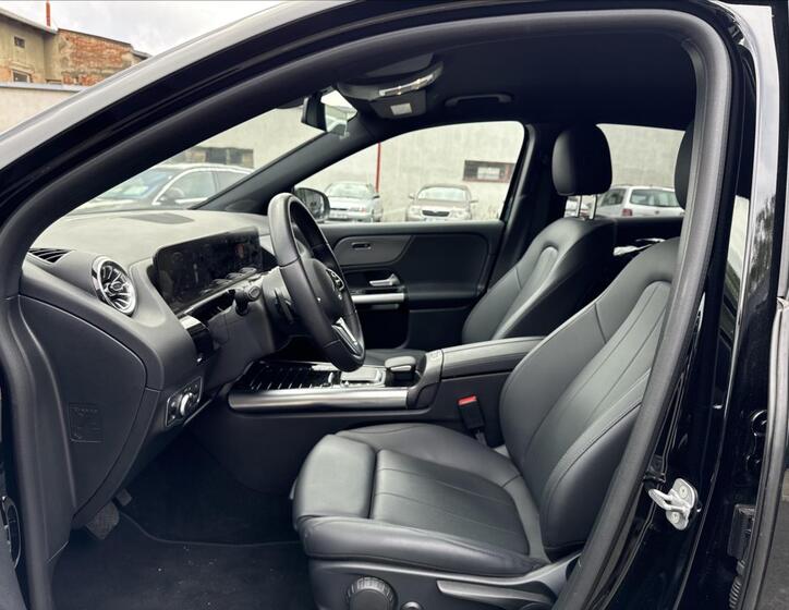 Mercedes-Benz GLA 14