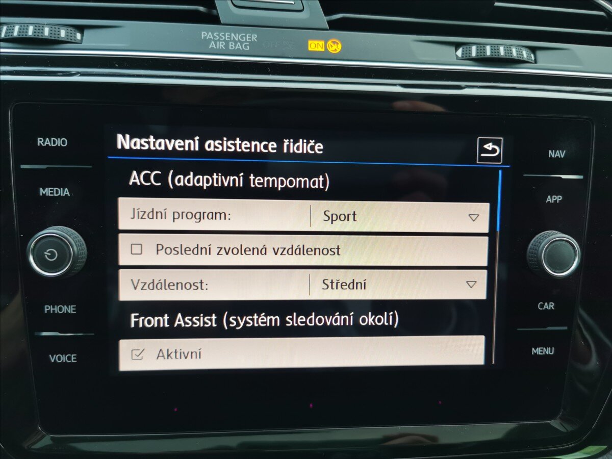 Volkswagen Touran MPV 1,6 l 85 kw