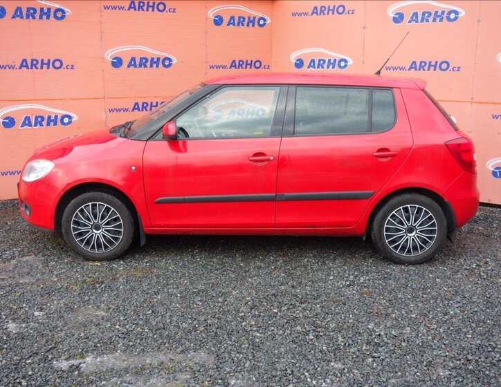 Škoda Fabia Hatchback 1,2 l 44 kw