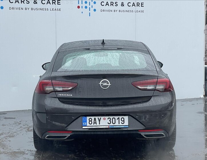 Opel Insignia Liftback 2,0 l 147 kw