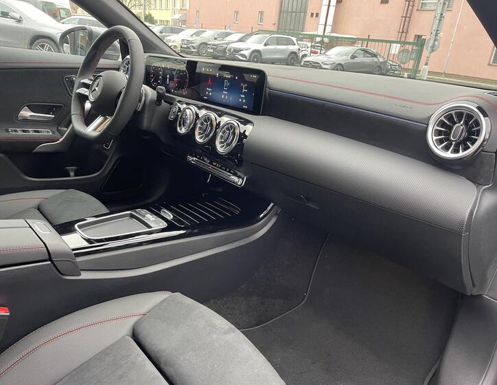 Mercedes-Benz CLA 14