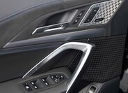 BMW X2 SUV 2,0 l 221 kw