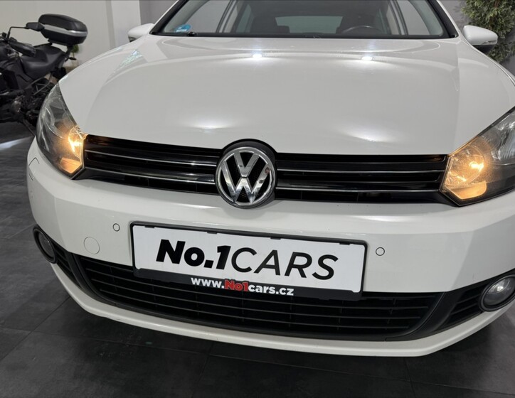 Volkswagen Golf 24