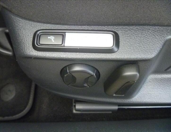 Volkswagen Passat 13