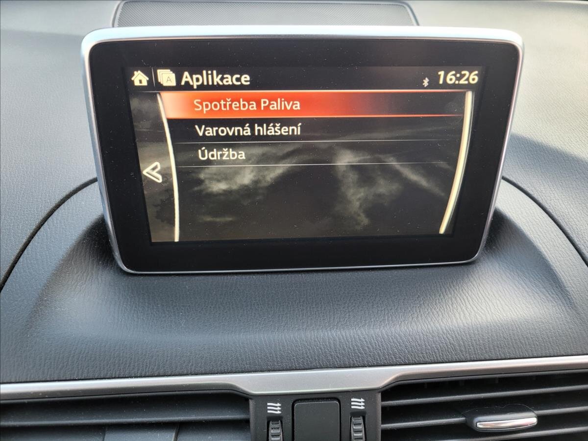 Mazda 3 Sedan / Limuzína 2,0 l 88 kw