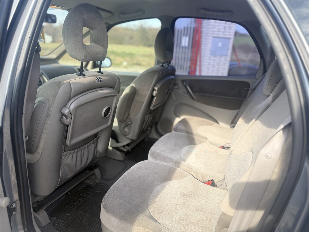 Citroën Xsara Picasso Kombi 1,6 l 70 kw