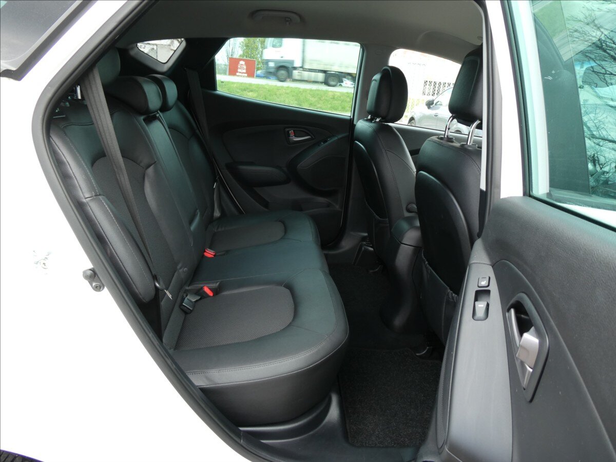 Hyundai ix35 SUV / Terénní 1,6 l 99 kw
