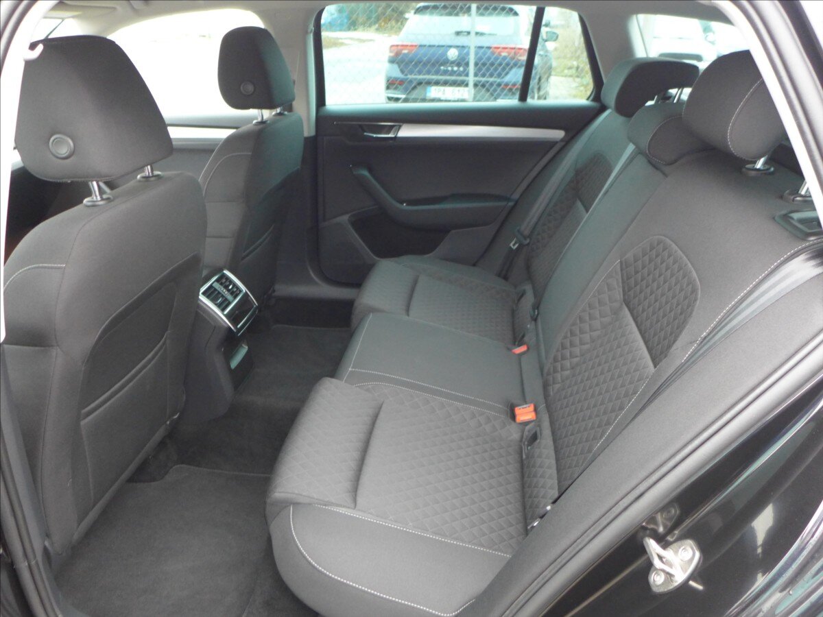 Škoda Superb Kombi 2,0 l 110 kw