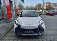 Toyota C-HR SUV / Terénní 1,8 l 103 kw