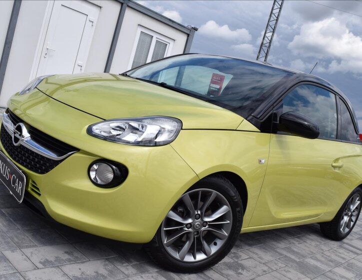 Opel Adam Hatchback 999,0 66 kw