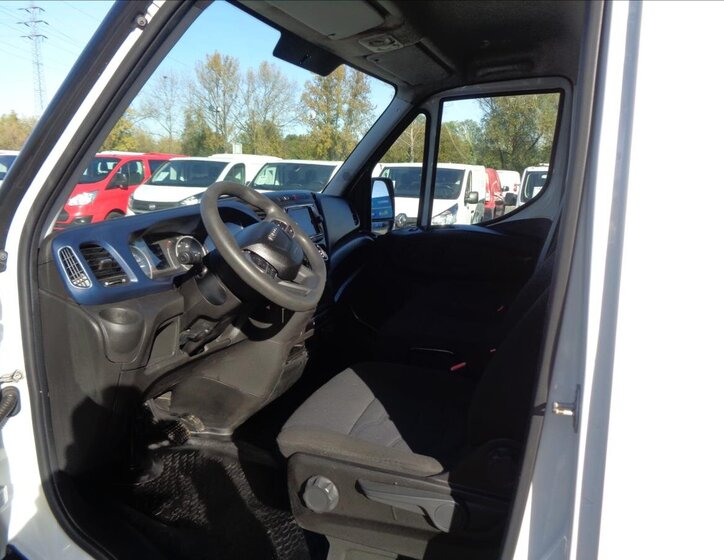 Iveco Daily Ostatní 2,3 l 100 kw