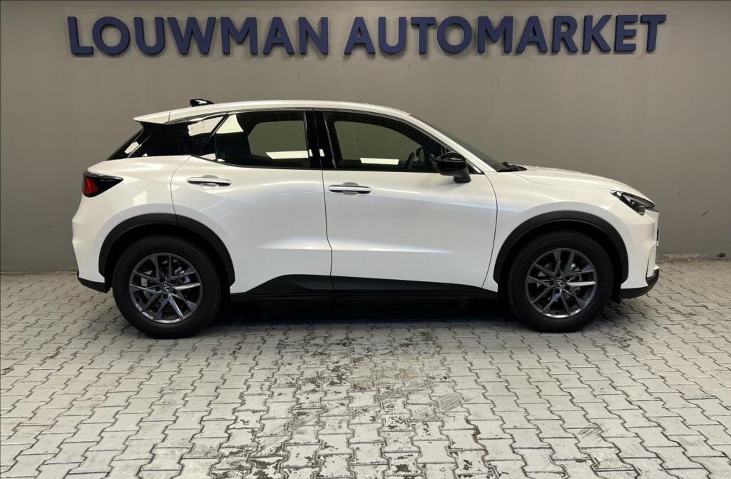 Lexus LBX SUV 1,5 l 100 kw