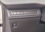 Peugeot 2008 SUV / Terénní 1,2 l 81 kw