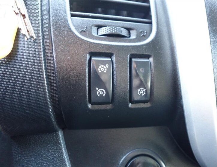 Renault Trafic Ostatní 2,0 l 107 kw