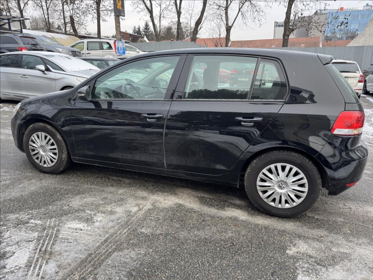 Volkswagen Golf Hatchback 1,6 l 77 kw