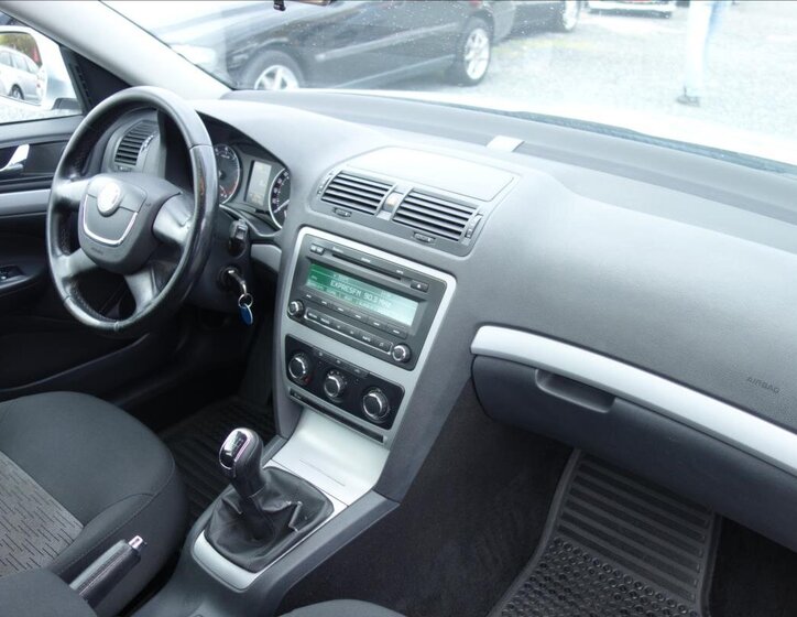 Škoda Octavia Liftback 1,2 l 77 kw