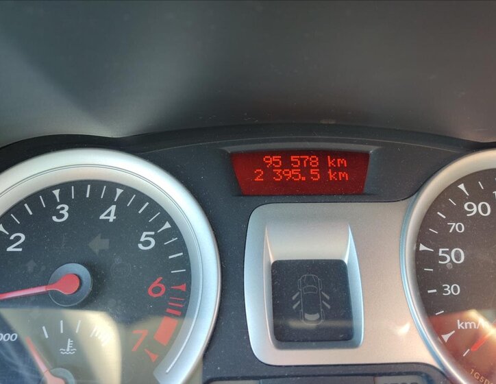 Renault Clio Hatchback 1,1 l 55 kw