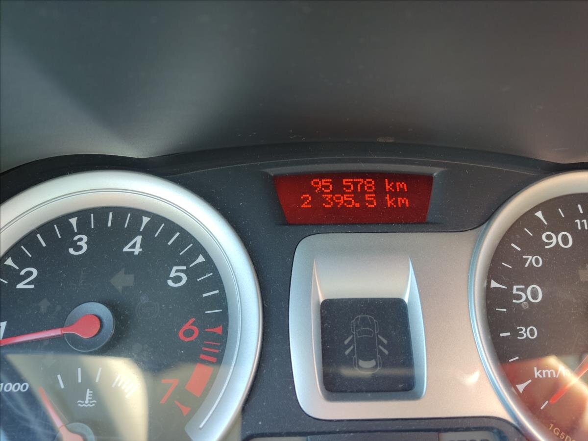 Renault Clio Hatchback 1,1 l 55 kw