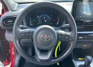 Toyota Yaris Cross 19