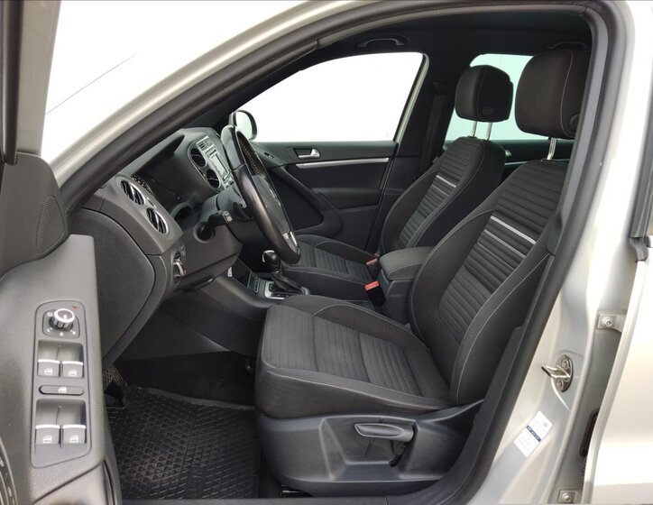 Volkswagen Tiguan SUV / Terénní 2,0 l 130 kw