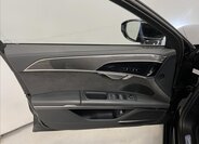 Audi S8 Sedan / Limuzína 4,0 l 420 kw
