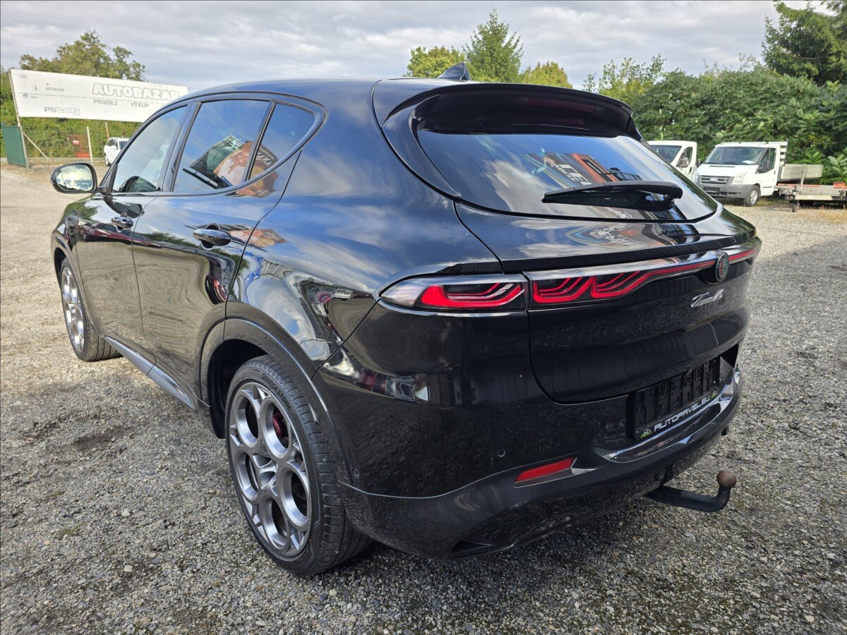 Alfa Romeo Tonale SUV / Terénní 1,5 l 117 kw