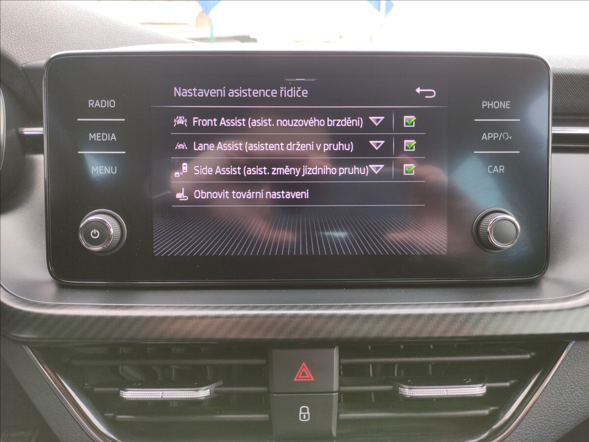 Škoda Scala Hatchback 999,0 81 kw