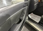 Toyota Avensis Liftback 1,8 l 95 kw