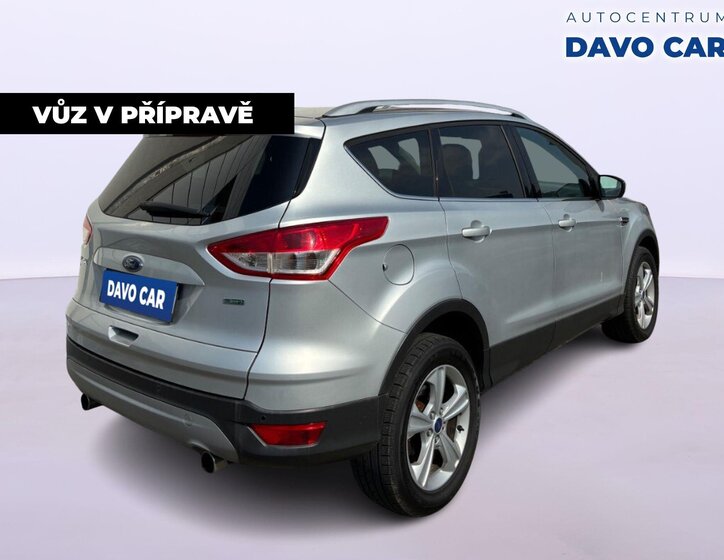 Ford Kuga SUV / Terénní 1,5 l 110 kw