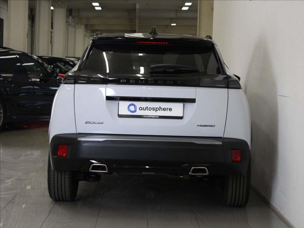 Peugeot 2008 SUV / Terénní 1,2 l 107 kw